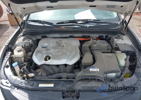 2013 Hyundai Sonata Hybrid Limited z USA, uszkodzony, nr VIN KMHEC4A45DA095186